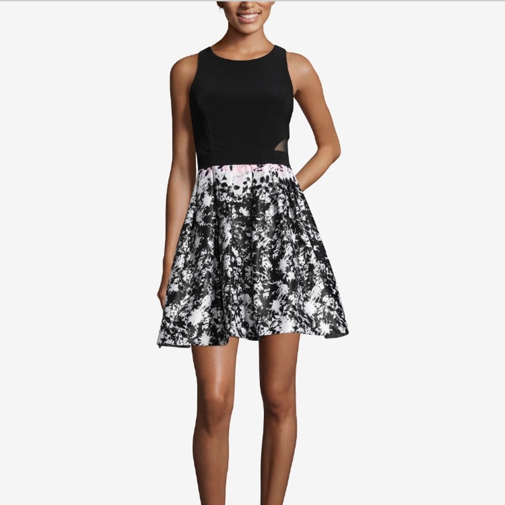 NWT: XSCAPE printed Fit & Flare Dress